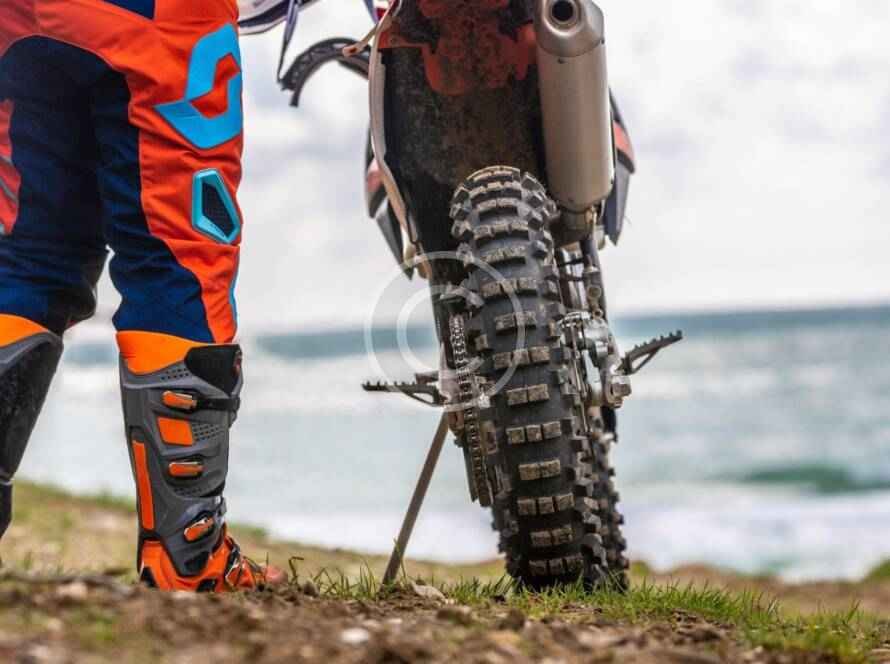 Post9 Copyright 890x664